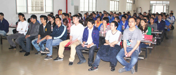 2012年3月1日，潔麗管理升級(jí)動(dòng)員大會(huì)召開