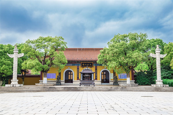 南昌年度經(jīng)營計(jì)劃咨詢公司如何為企業(yè)定制全年發(fā)展藍(lán)圖？