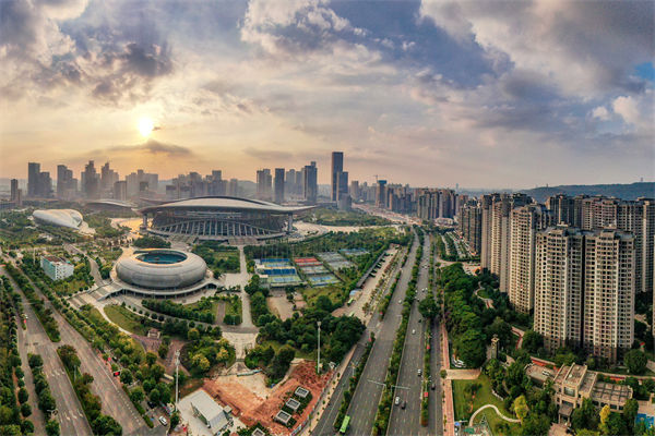 南昌集團(tuán)管控咨詢公司如何強(qiáng)化集團(tuán)集權(quán)與分權(quán)平衡？