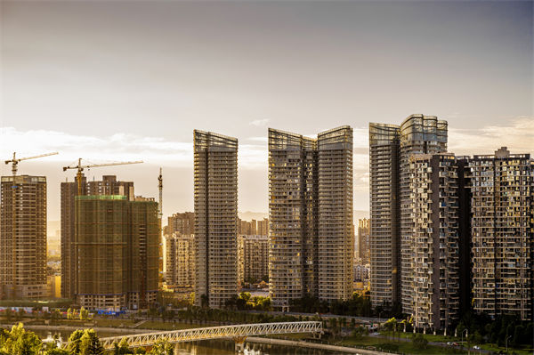 北上廣深樓市集體回暖，對(duì)制造型企業(yè)有何啟示？