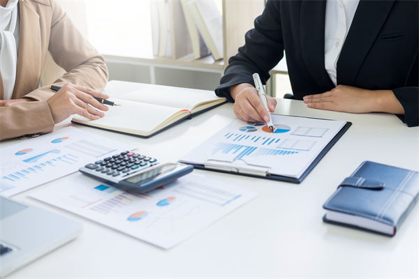 如何構(gòu)建以預(yù)算為核心的企業(yè)文化，促進(jìn)全員參與？