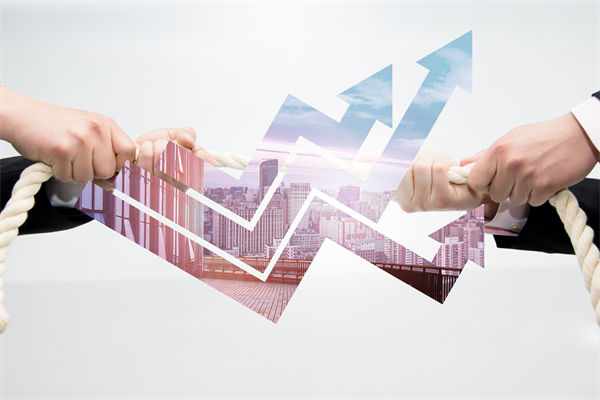 競(jìng)爭(zhēng)對(duì)手策略多變，企業(yè)戰(zhàn)略管理如何調(diào)整以應(yīng)對(duì)挑戰(zhàn)？