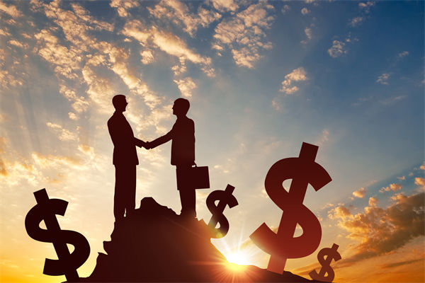 競(jìng)爭(zhēng)對(duì)手策略多變，企業(yè)戰(zhàn)略管理如何調(diào)整以應(yīng)對(duì)挑戰(zhàn)？