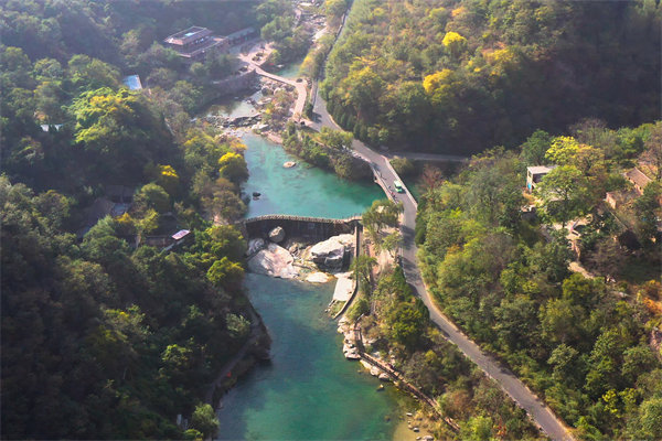 生產(chǎn)效率低、浪費(fèi)嚴(yán)重，企業(yè)效益下滑，新鄉(xiāng)精益生產(chǎn)咨詢公司如何破局？