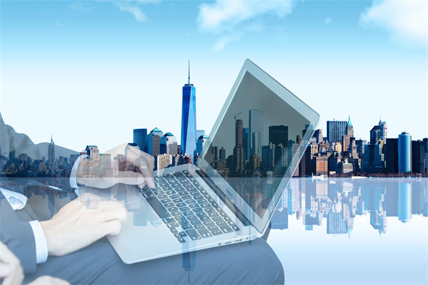 如何通過(guò)戰(zhàn)略管理提升企業(yè)的核心競(jìng)爭(zhēng)力和市場(chǎng)份額？