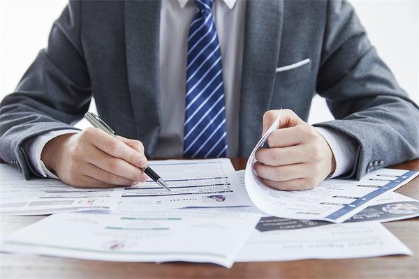 招聘效率低下，人力資源管理如何優(yōu)化流程精準引才？