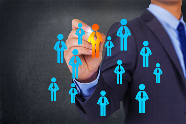 員工敬業(yè)度持續(xù)走低，人力資源怎樣精準(zhǔn)激活團(tuán)隊(duì)動(dòng)能？