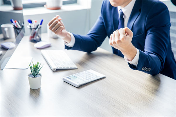 新員工入職三月變老油條，文化如何阻止組織熵增？