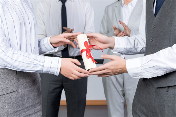 跨代際管理矛盾頻發(fā)，人力資源有何妙招實現(xiàn)協(xié)同共生？