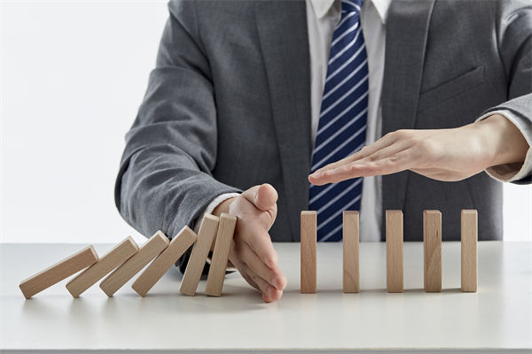 企業(yè)為保預(yù)算平衡砍項(xiàng)目，錯(cuò)失發(fā)展機(jī)遇，值得嗎？