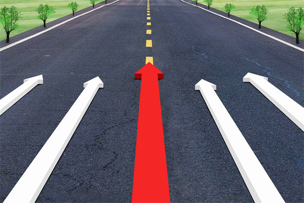 市場(chǎng)競(jìng)爭(zhēng)白熱化，企業(yè)戰(zhàn)略管理如何構(gòu)建差異化優(yōu)勢(shì)？